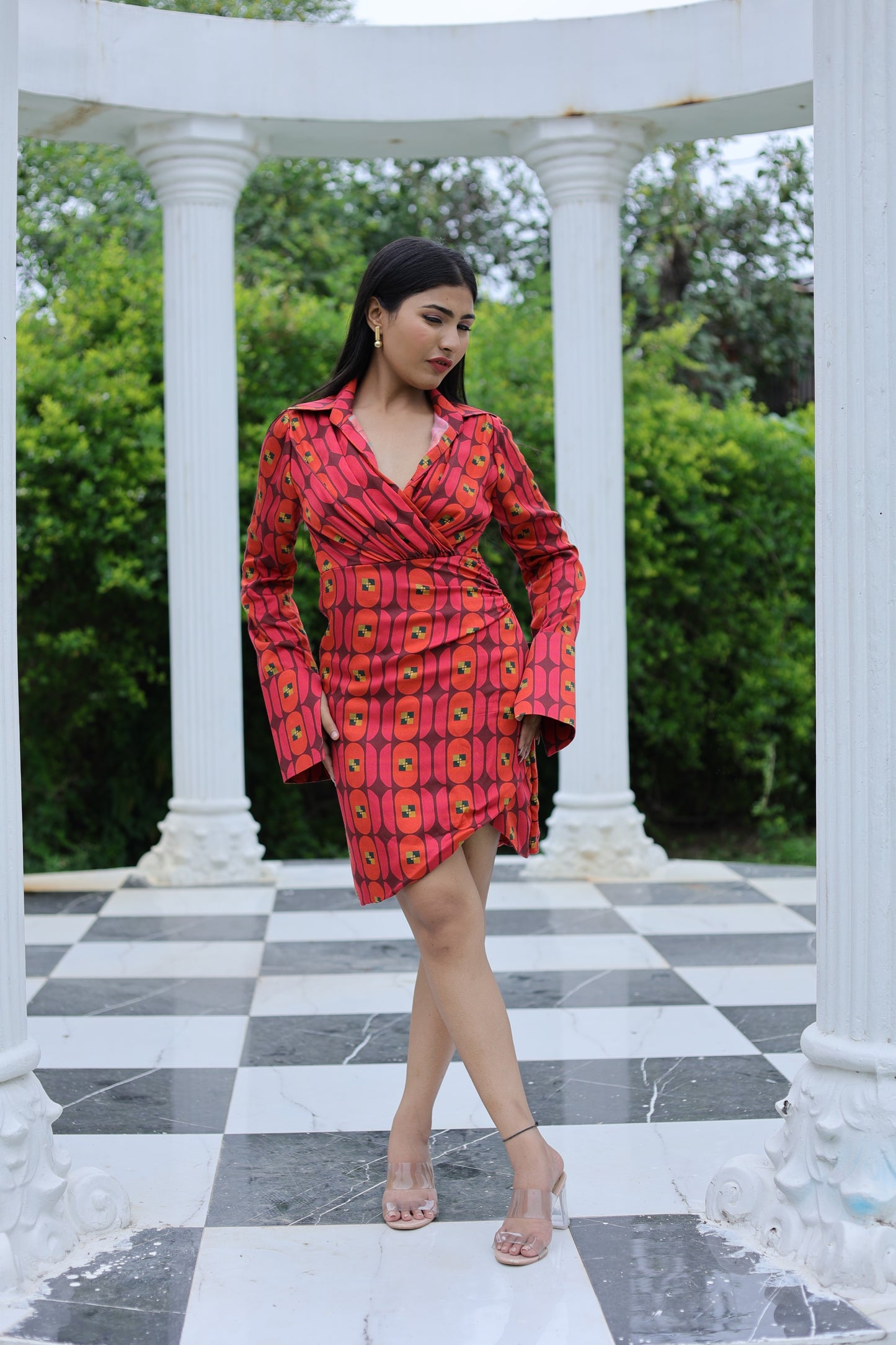 Retro Print Mini Dress with Long Cut Sleeves and Collar Neck