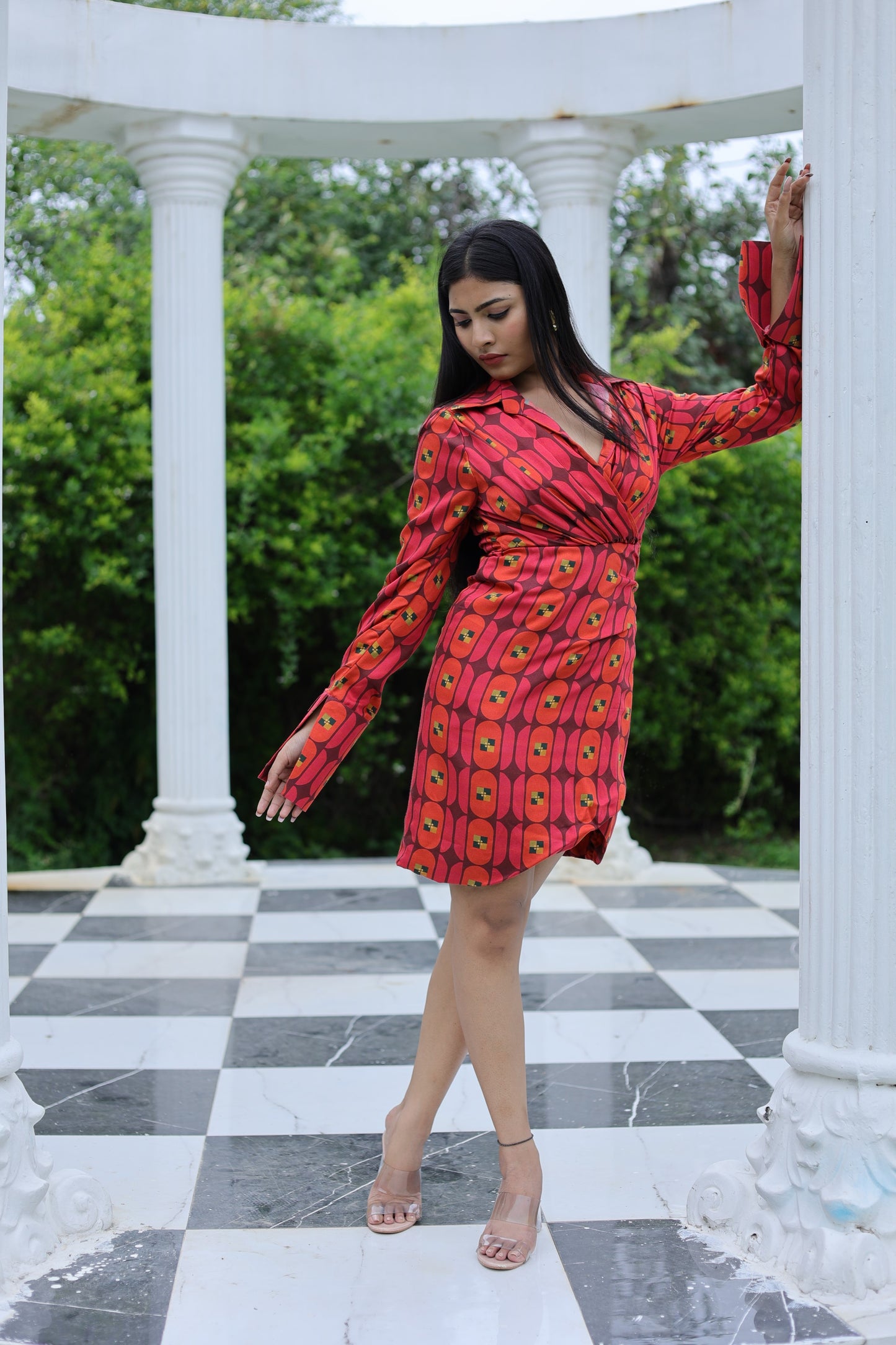 Retro Print Mini Dress with Long Cut Sleeves and Collar Neck