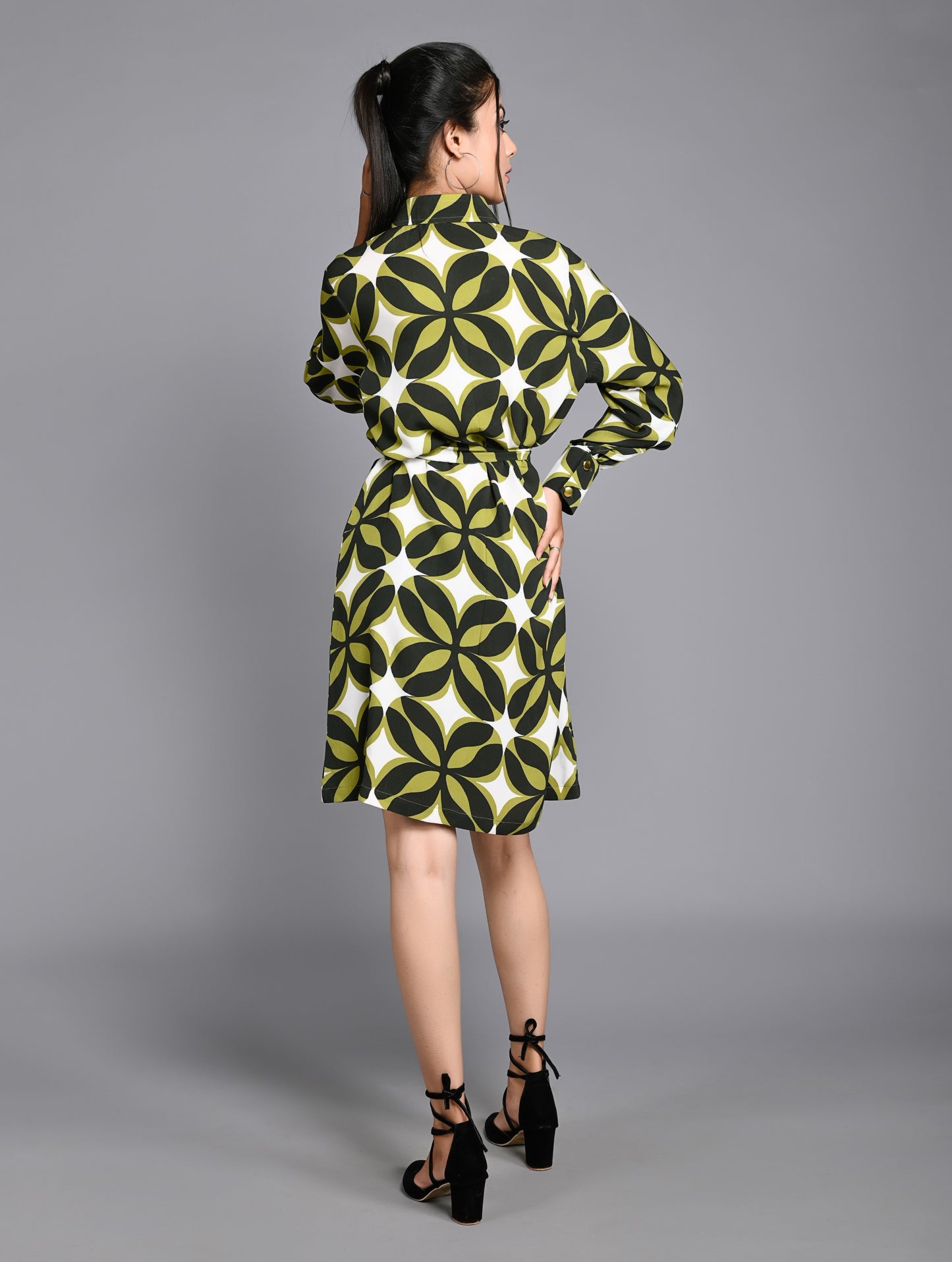 Printed Shirt Collar Dress With Belt
